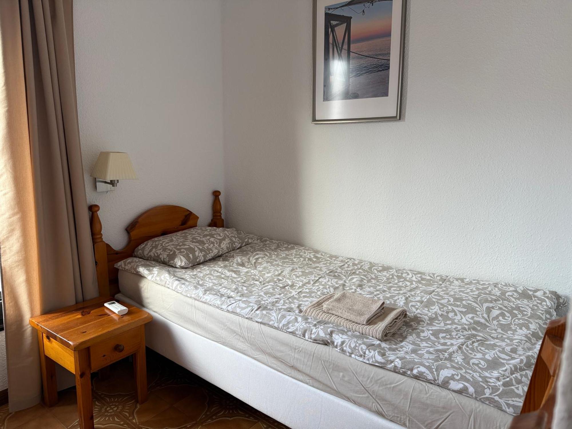 Sunny 2-Bedroom Apartment In Parque Santiago II Playa de las Américas Eksteriør billede