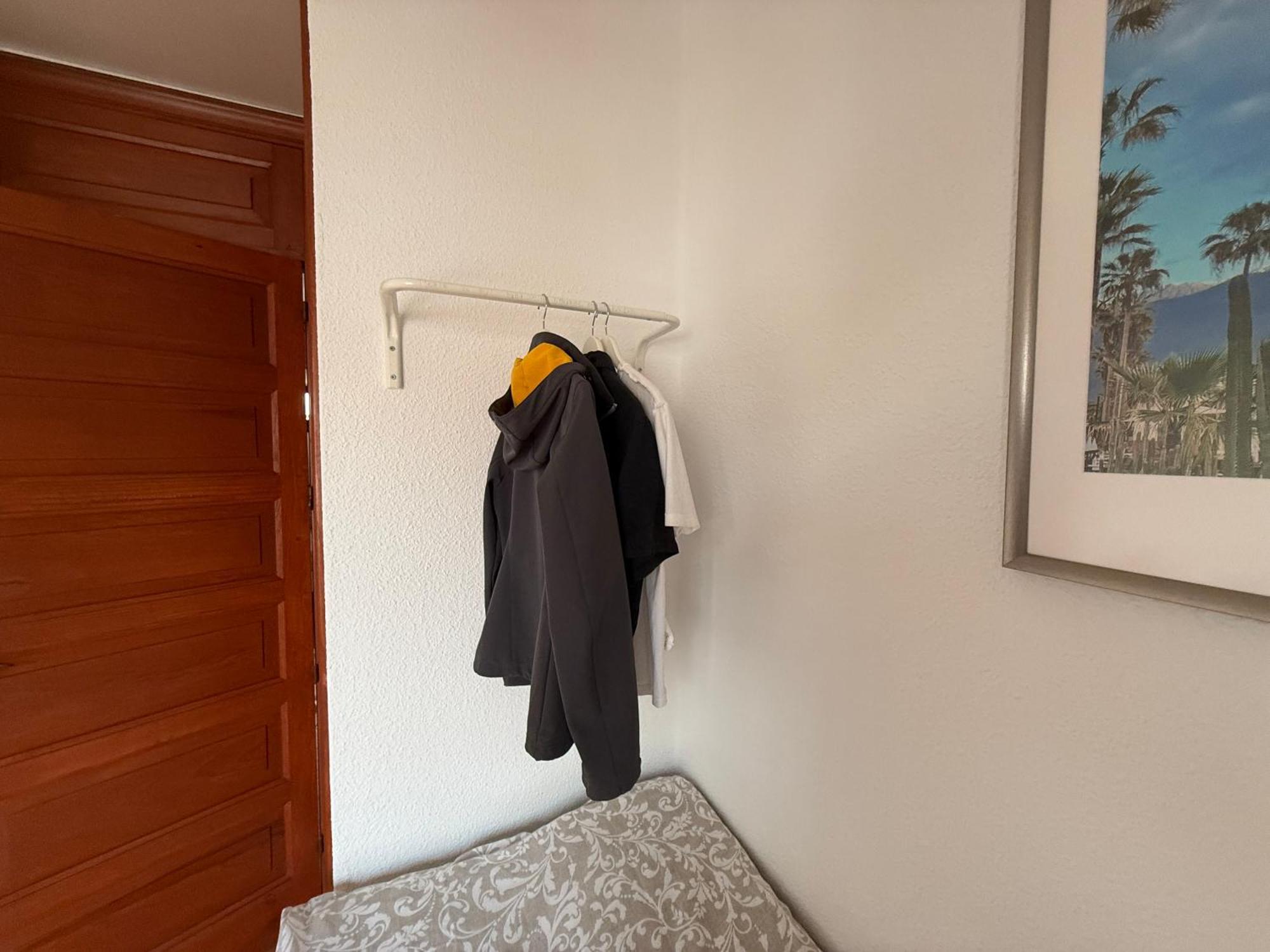 Sunny 2-Bedroom Apartment In Parque Santiago II Playa de las Américas Eksteriør billede